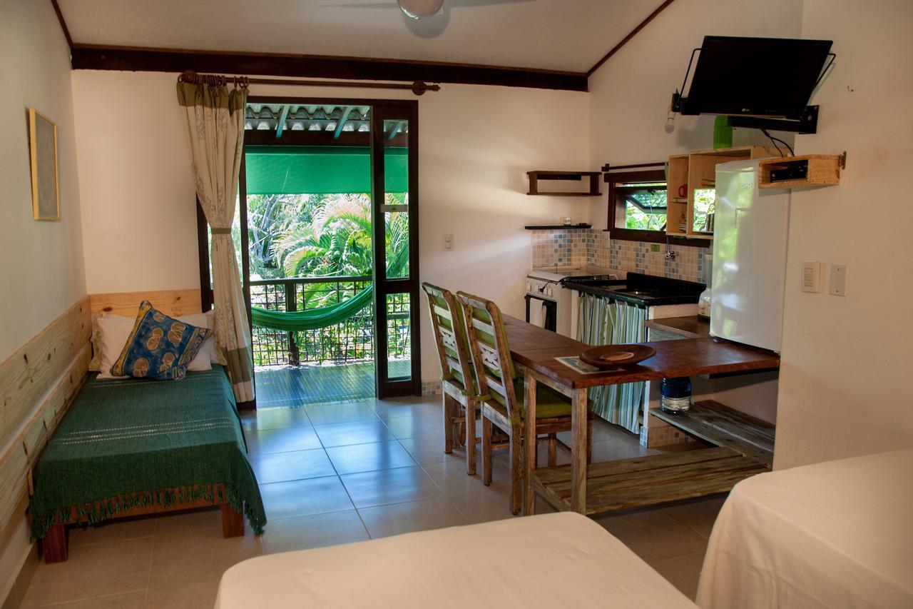 Casa - Com Cozinha E Casa Com Piscina